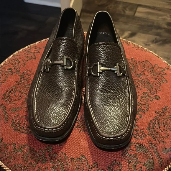 Salvatore Ferragamo | Shoes | Salvatore Ferragamo Brown  display picture 1